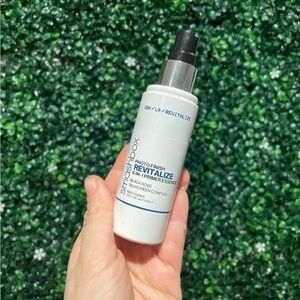 Photo Finish Revitalize 8-in-1 Primer Essence